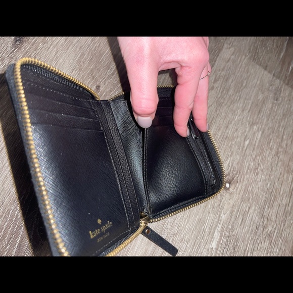 Kate Spade Wallet - Picture 4 of 7